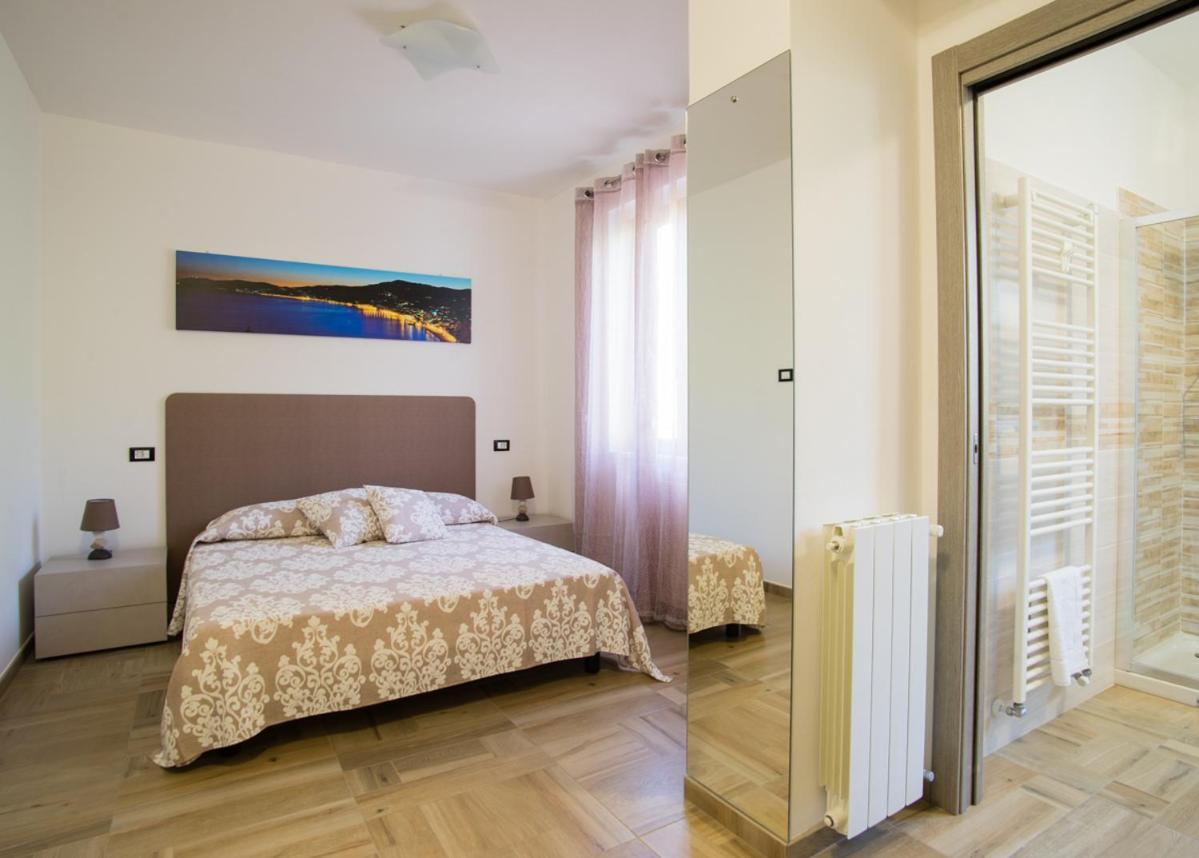 تويرانو B&B Zac House المظهر الخارجي الصورة